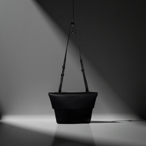 Ippyoo, Sac, Maroquinerie, Artisanat, Fait main, made in France, izaline, Pradelle, sur mesure, maroquinerie haut de gamme