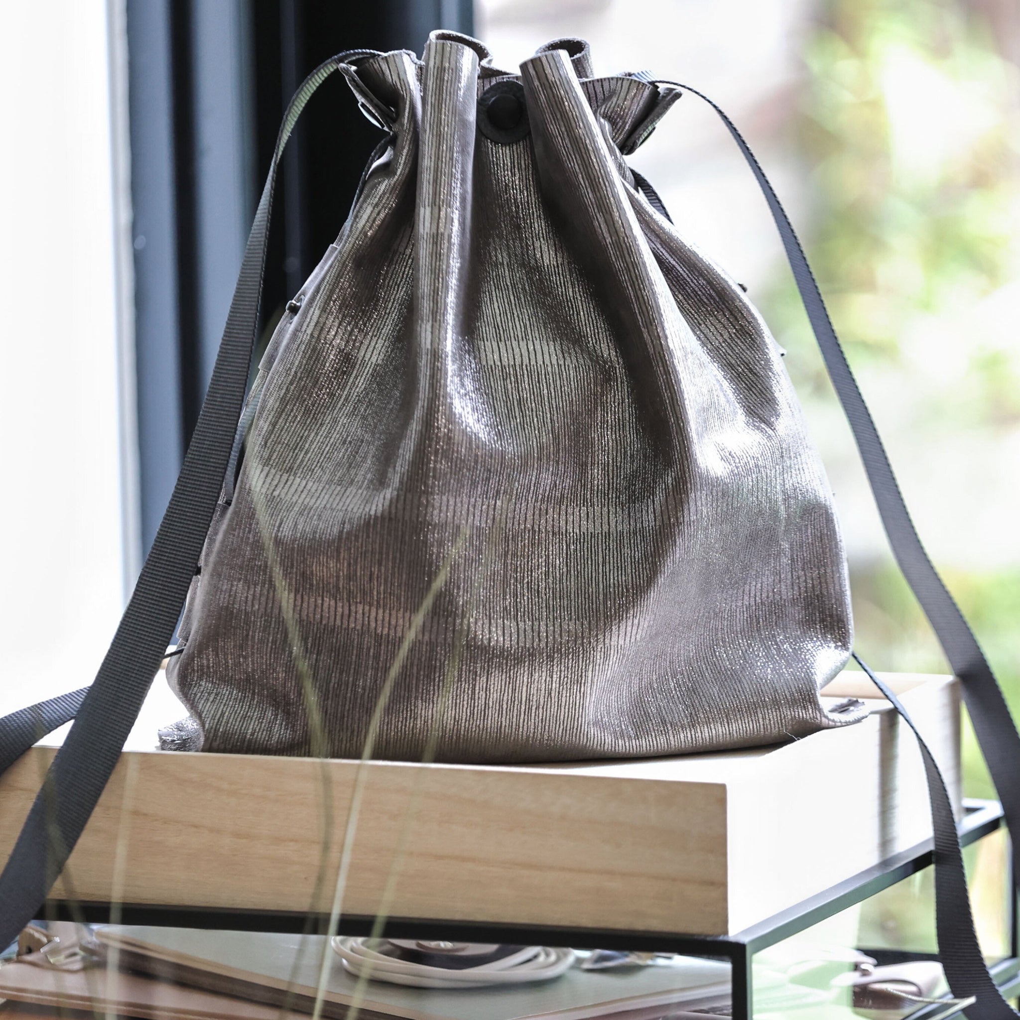 Cours sur le travail du cuir : Fabrication d'une sacoche pour