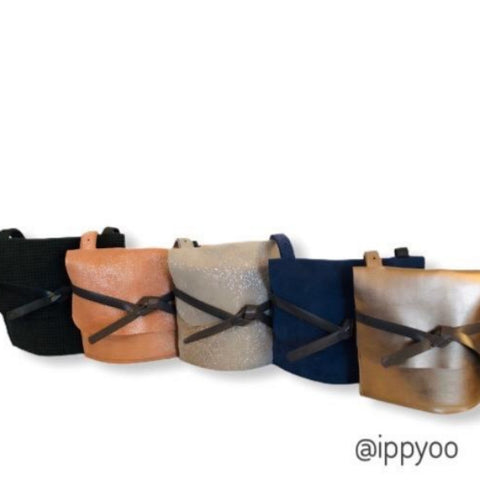 les sacs helene disponible en plusieurs coloris gris anthracite  gris souris bleu doré et rose peche