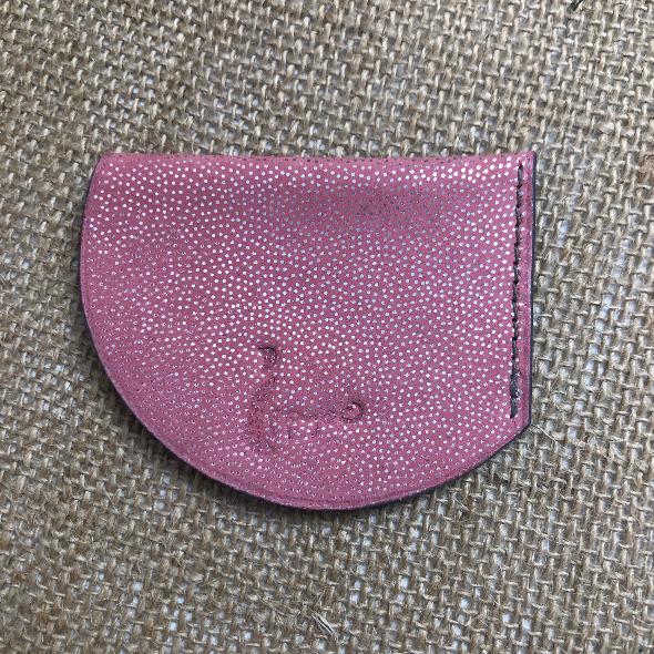 MARQUE PAGE EN CUIR SUEDE ROSE PAILLETTE
