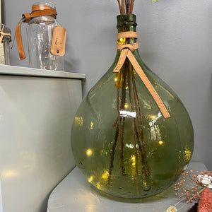 dame jeanne, vintage bottle, cuir, maroquinerie, décoration, lumière, led, Carole Pradelle, carole P,  ippyoo, colombes, hauts de seine, 92